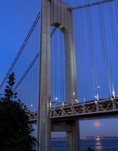 Blue Moon Rise at Verazzano wr