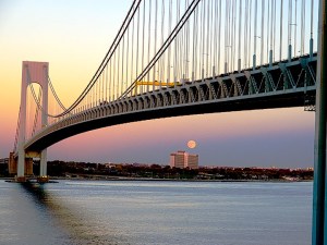 Moonrise sunset VerrazanoHDR2